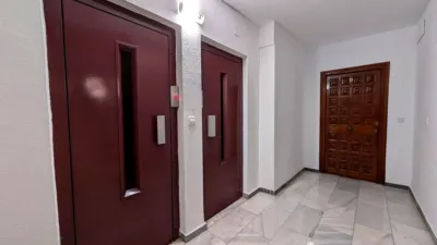 Flat on Pintor Madrazo Street photo 26