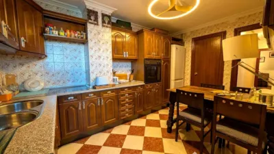 Flat on Pintor Madrazo Street photo 8