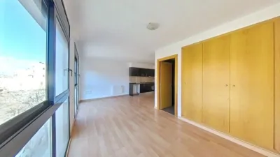 Flat in Eixample-Horta Capallera photo 2