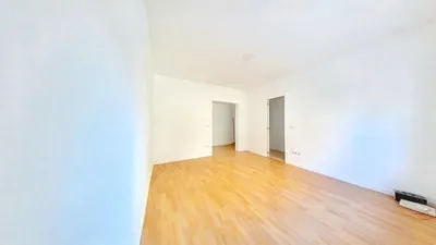 Apartment in Sant Martí de Provençals photo 4