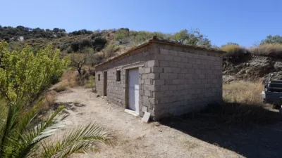 Rustic farm on Diseminado Street photo 7