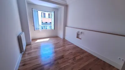 Piso en venta en Avenida de la Constitución, Arenal (Distrito Casco Antiguo. Sevilla Capital) de 1.500.000 €