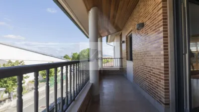 Chalet en venta en Calle de San Martín, cerca de Avenida Muru-Astráin, Paternáin (Cizur) de 850.000 €