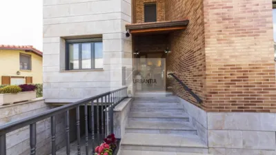 Chalet en venta en Calle de San Martín, cerca de Avenida Muru-Astráin, Paternáin (Cizur) de 850.000 €