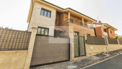 Chalet en venta en Calle de San Martín, cerca de Avenida Muru-Astráin, Paternáin (Cizur) de 850.000 €