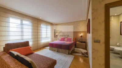 Chalet en venta en Calle de San Martín, cerca de Avenida Muru-Astráin, Paternáin (Cizur) de 850.000 €