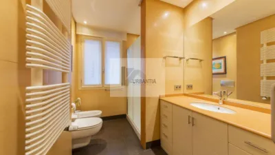 Chalet en venta en Calle de San Martín, cerca de Avenida Muru-Astráin, Paternáin (Cizur) de 850.000 €