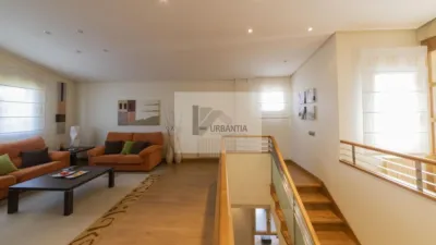 Chalet en venta en Calle de San Martín, cerca de Avenida Muru-Astráin, Paternáin (Cizur) de 850.000 €