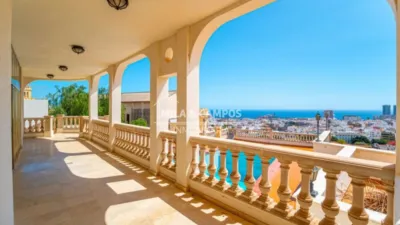 Casa en venta en Calle Doctor Pérez Camacho, Salamanca-Uruguay-Las Mimosas (Distrito Centro-Ifara. Santa Cruz de Tenerife Capital) de 2.490.000 €