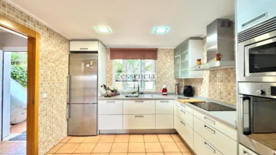 Chalet en venta en Urbanizaciones, Santa Anna-Urbanitzacions (Gandia) de 359.000 €