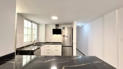 Piso en venta en Carrer Sant Vicent Ferrer, cerca de Carrer Benicanena, Benipeixcar-Raval (Distrito Gandia Ciutat. Gandia) de 239.000 €