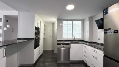Piso en venta en Carrer Sant Vicent Ferrer, cerca de Carrer Benicanena, Benipeixcar-Raval (Distrito Gandia Ciutat. Gandia) de 239.000 €