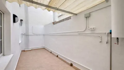 Piso en venta en Carrer Sant Vicent Ferrer, cerca de Carrer Benicanena, Benipeixcar-Raval (Distrito Gandia Ciutat. Gandia) de 239.000 €