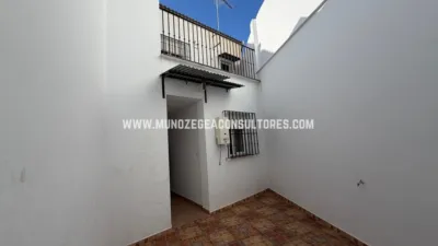 Chalet on Calle Barrio photo 8