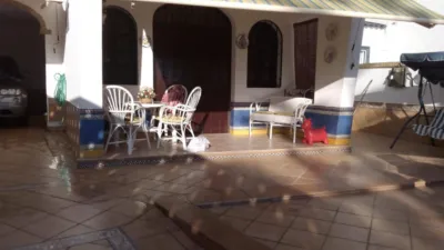 House on the 1st Beachfront Line photo 2