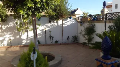 House on the 1st Beachfront Line photo 4