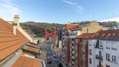 Ático en venta en Guggenheim, Abando Ensanche (Distrito Abando. Bilbao) de 749.000 €