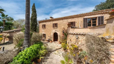 Rustic Finca on Son Amagat Street photo 37