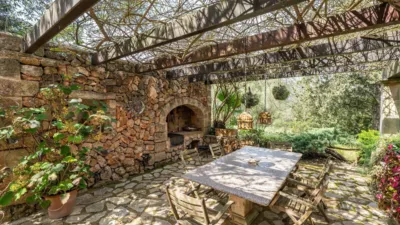 Rustic Finca on Son Amagat Street photo 41