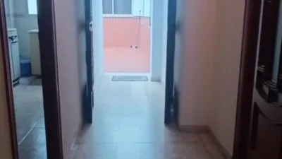 Ground floor flat in Casco Antiguo 13 photo 2