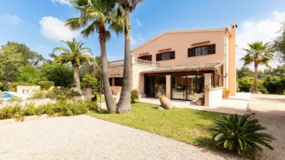 Chalet on Carrer de Felanitx photo 4