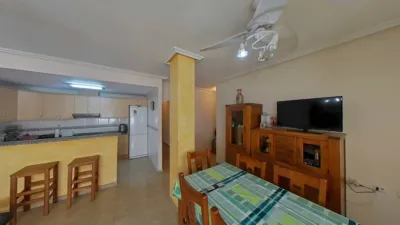 Apartment in Estacion de Autobuses photo 4