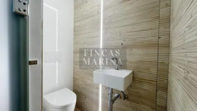 Casa adosada en venta en Carrer de Joaquim Folguera, Centre-Zona Estació-Passeig de Joan Maragall (Gavà) de 695.000 €
