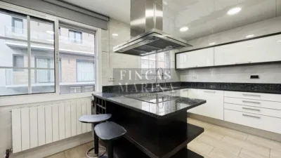Casa adosada en venta en Carrer de Joaquim Folguera, Centre-Zona Estació-Passeig de Joan Maragall (Gavà) de 695.000 €