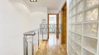 Casa adosada en venta en Carrer de Joaquim Folguera, Centre-Zona Estació-Passeig de Joan Maragall (Gavà) de 695.000 €