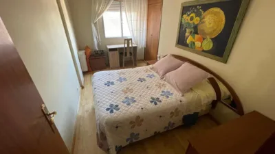 Habitación en alquiler en Calle del Monasterio de Carracedo, Zona Alta (Ponferrada) de 240 €<span>/mes</span>