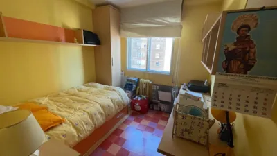 Habitación en alquiler en Calle del Monasterio de Carracedo, Zona Alta (Ponferrada) de 240 €<span>/mes</span>