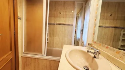 Apartment on Avenida de Santa Eugenia photo 19