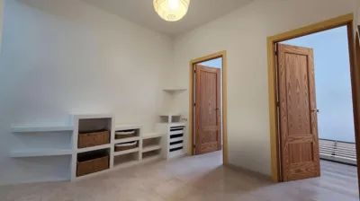 Piso en alquiler en Calle de Fernández de los Ríos, cerca de Calle de Guzmán El Bueno - Imagen 2