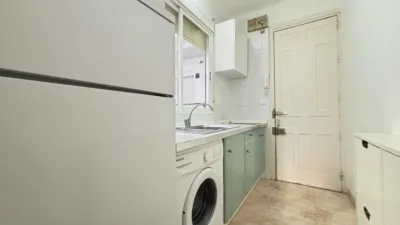 Piso en alquiler en Calle de Fernández de los Ríos, cerca de Calle de Guzmán El Bueno - Imagen 5