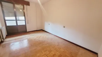 Piso en venta en Calle de Dionisio Ridruejo, 2, El Calaverón-Los Pajaritos (Soria Capital) de 173.000 €