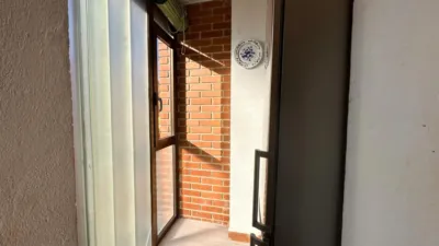 Piso en venta en Calle Maestro G.Muñoz, Número 14, La Florida-San Pedro (Soria Capital) de 215.000 €