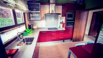 Chalet en venta en Calle de los Morales, 15, Golmayo de 375.000 €