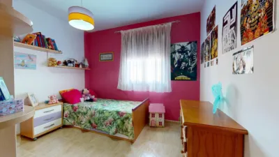 Semi-detached house on Calle de la Asociación de Mujeres Atenea, 16 photo 49