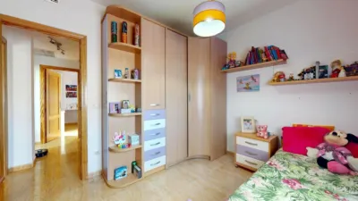 Semi-detached house on Calle de la Asociación de Mujeres Atenea, 16 photo 50