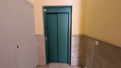 Piso en alquiler en Calle de los Bomberos, Centro (Linares) de 570 €<span>/mes</span>