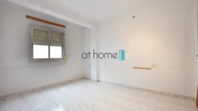 Piso en venta en Carrer Lorca, Nou Moles (Distrito L'Olivereta. València Capital) de 234.000 €