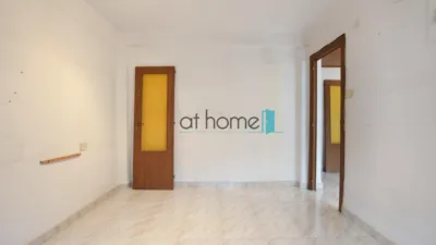 Piso en venta en Carrer Lorca, Nou Moles (Distrito L'Olivereta. València Capital) de 234.000 €