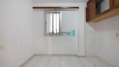 Piso en venta en Carrer Lorca, Nou Moles (Distrito L'Olivereta. València Capital) de 234.000 €
