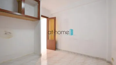 Piso en venta en Carrer Lorca, Nou Moles (Distrito L'Olivereta. València Capital) de 234.000 €