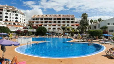 Penthouse at Playa de Las Americas Street, No. 3 photo 5