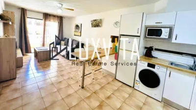 Apartamento en venta en Avenida de San Francisco, Los Cristianos (Arona) de 290.000 €