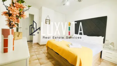 Apartamento en venta en Avenida de San Francisco, Los Cristianos (Arona) de 290.000 €