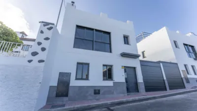 Semi-detached house on Calle de la Sabina photo 11