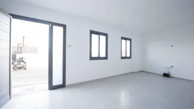 Semi-detached house on Calle de la Sabina photo 12