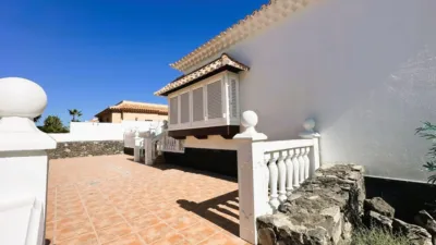 Chalet on Kurt Konrad Mayer Street photo 64